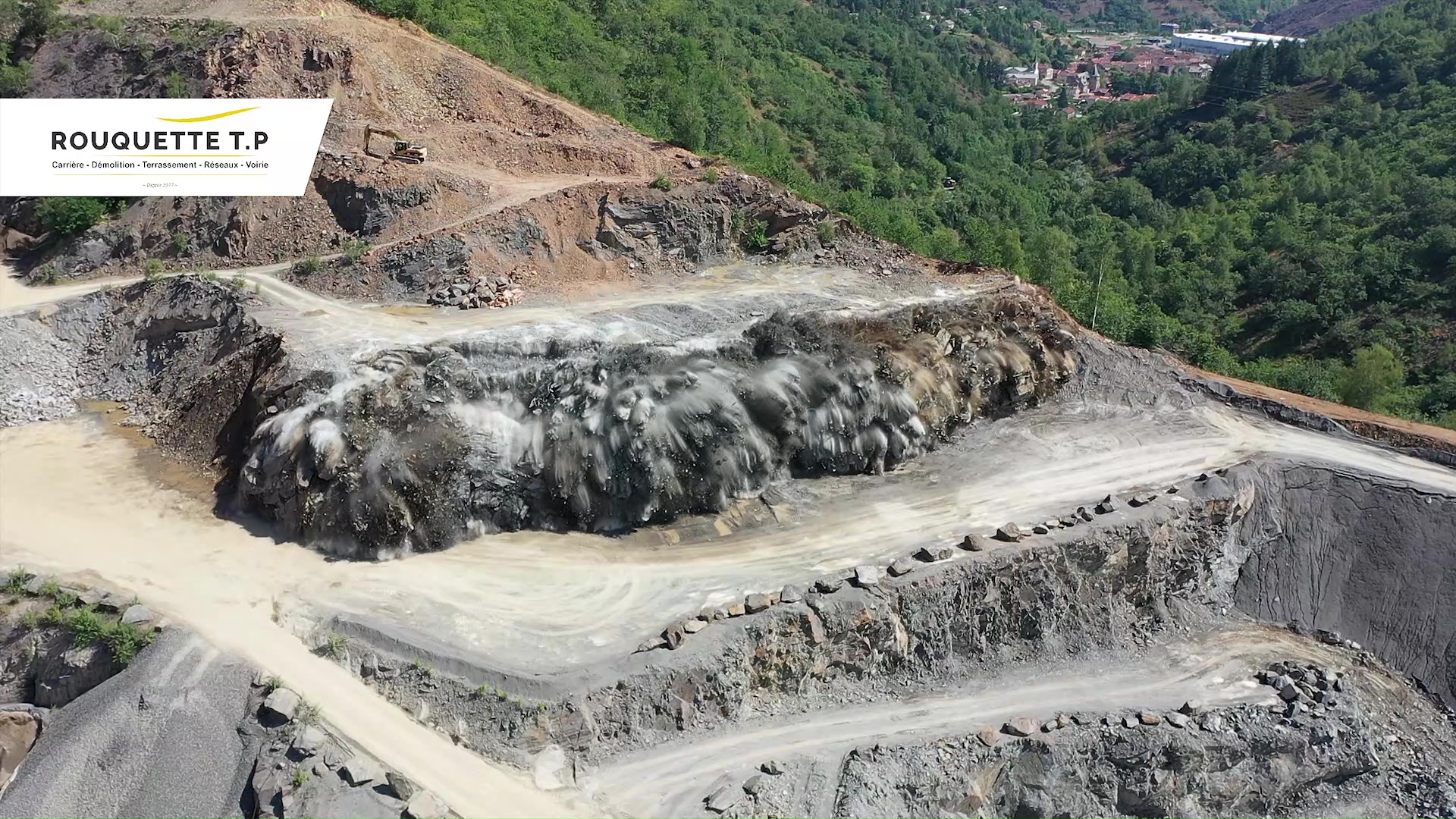 You are currently viewing Tir de mine à la carrière